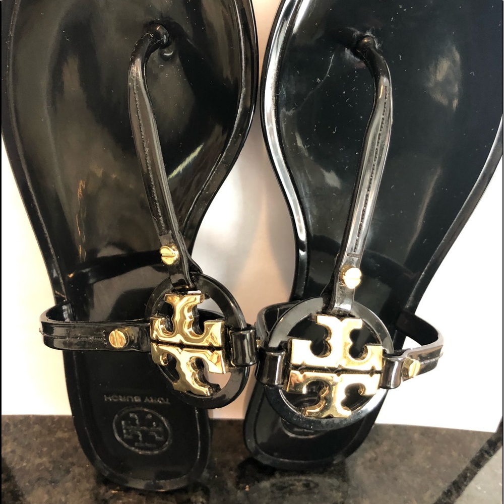 Classic Tory Burch Sandals.